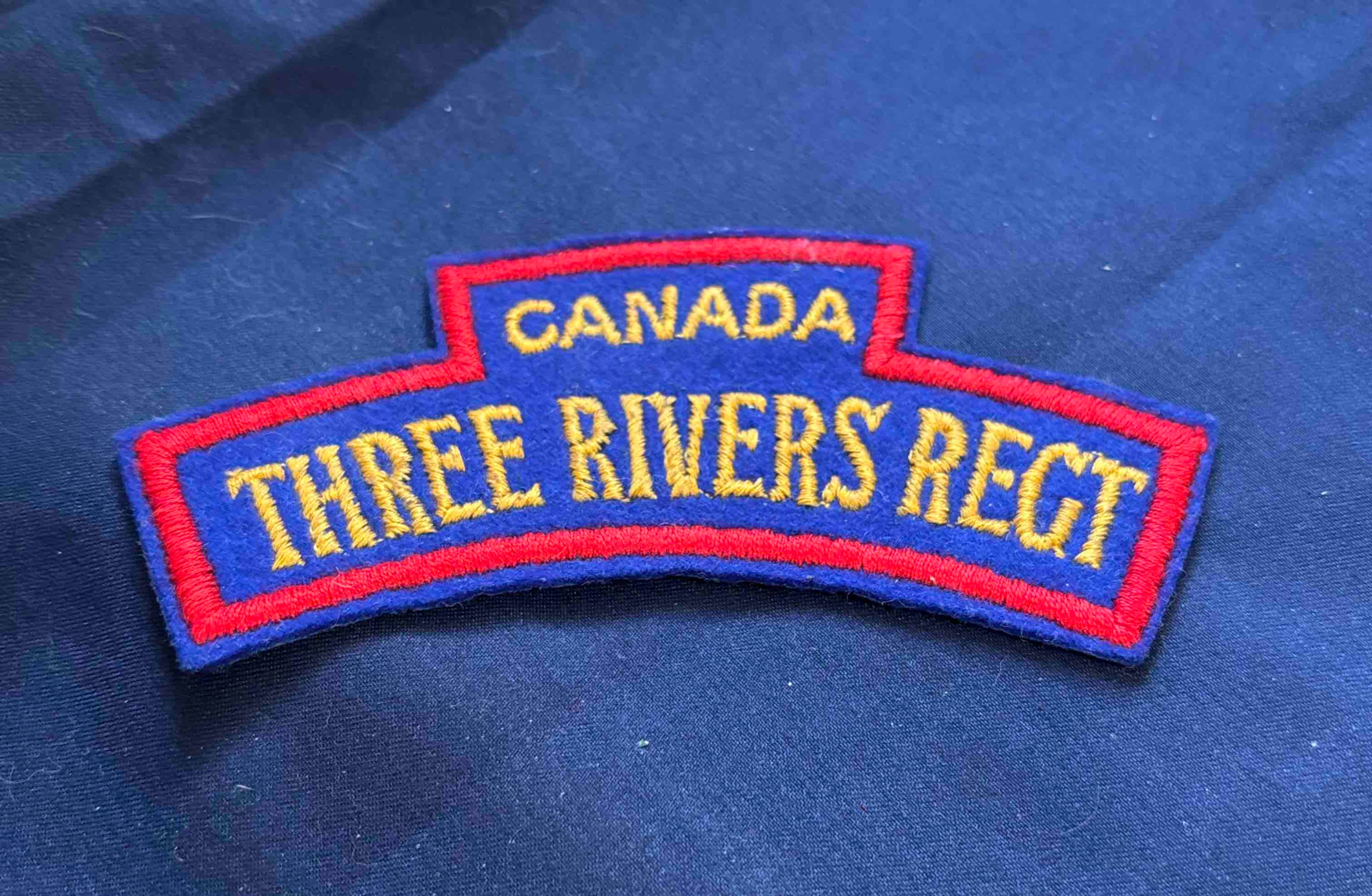 Canadian Army 1920-53 Shoulder Flash three Rivers Regiment