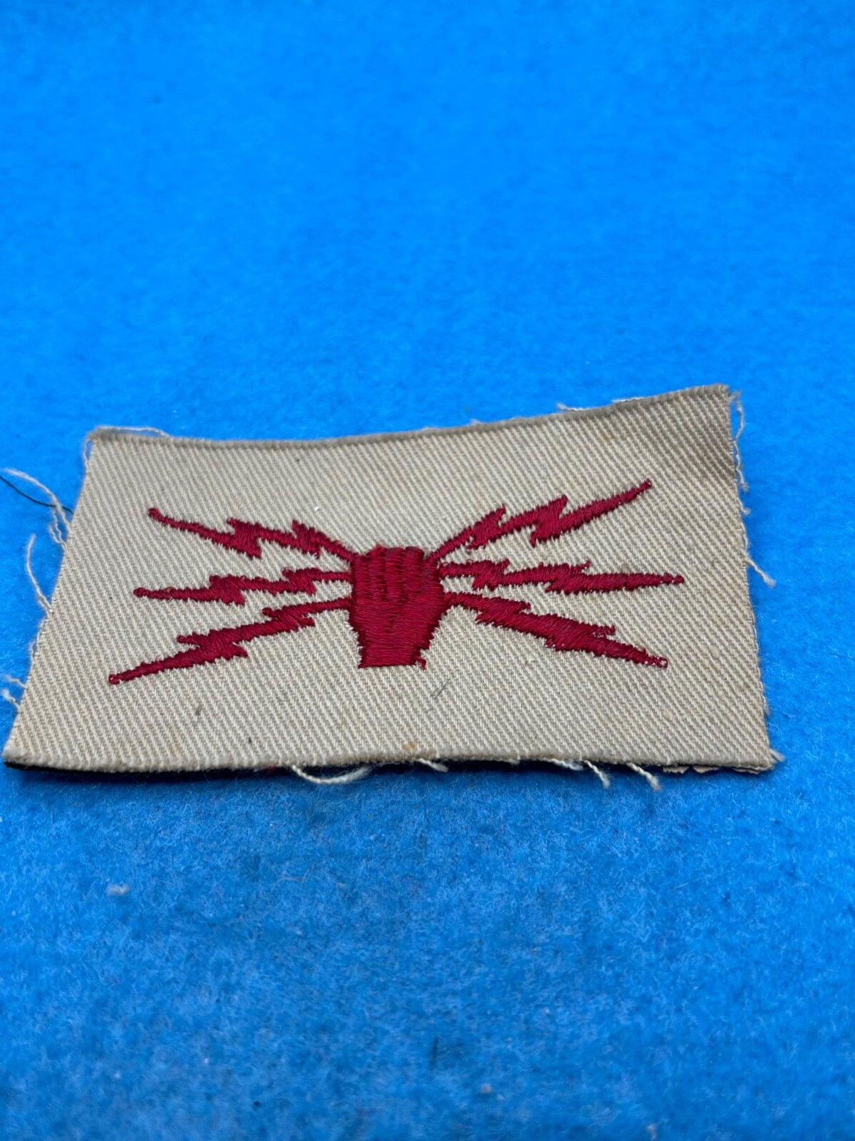 RCAF 1939-53 Trade badges Communications Ground Summer dress