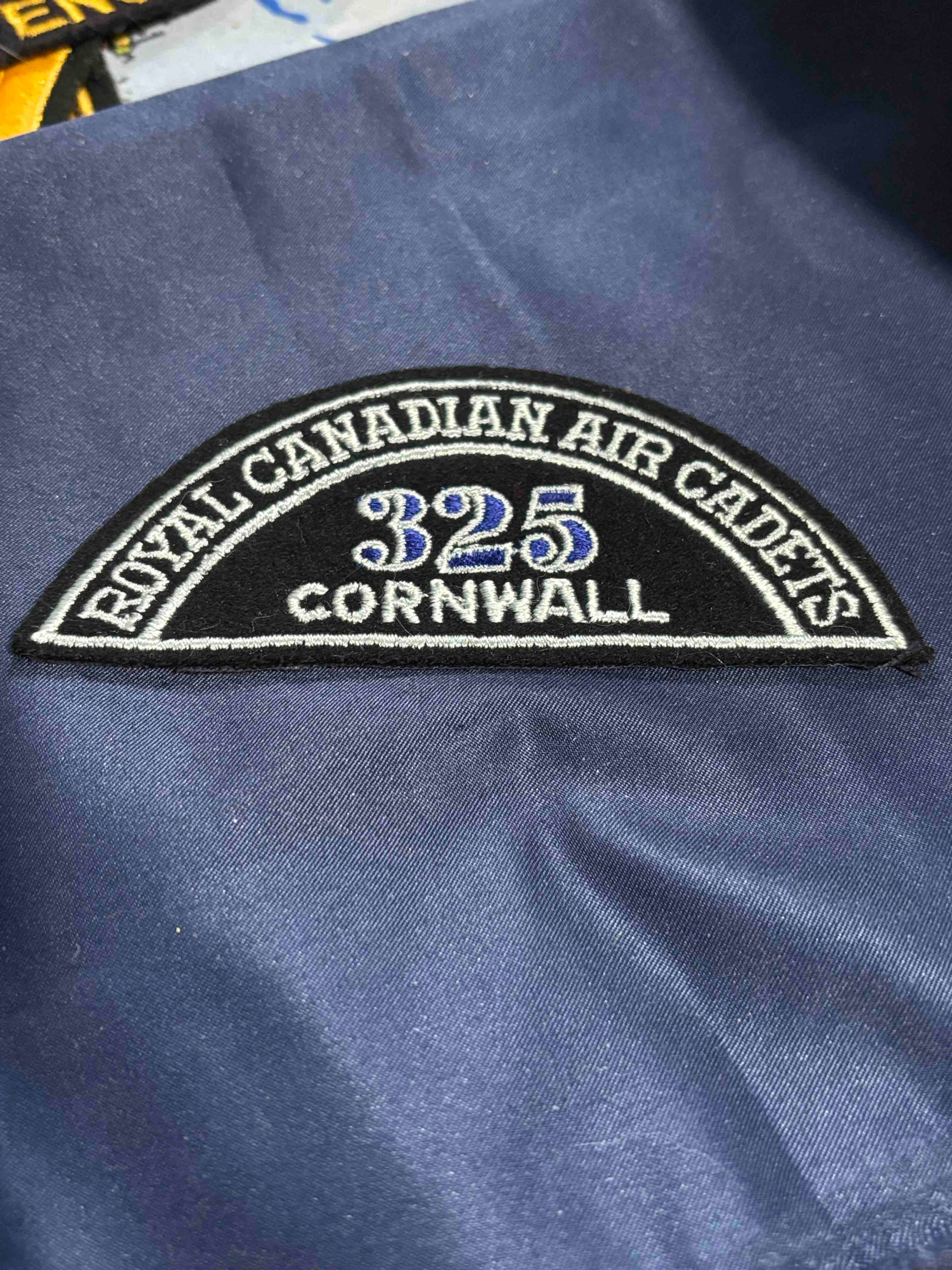 Royal CanadianAir Cadets shoulder flash 325 Cornwall