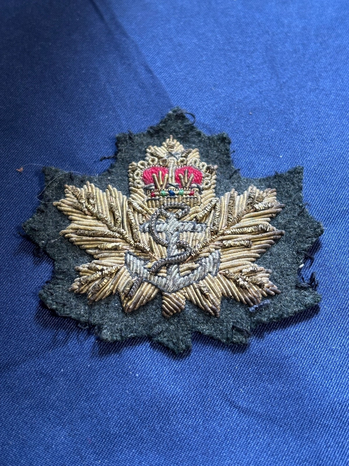 Royal CanadianSea Cadet Cap badge instructor cadre Bullion Wire green backing