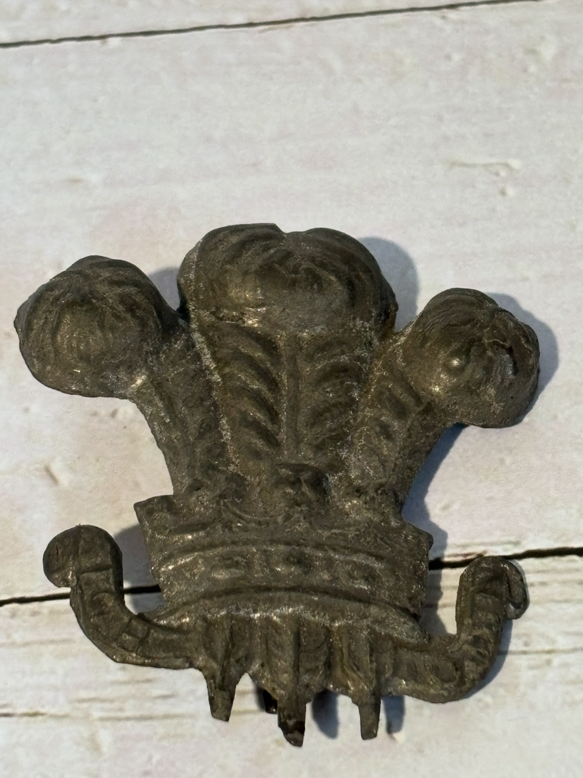 Canadian Army Pre 1920 Cap badge 100th Regt of Foot (Prince of Wales Royal Canad
