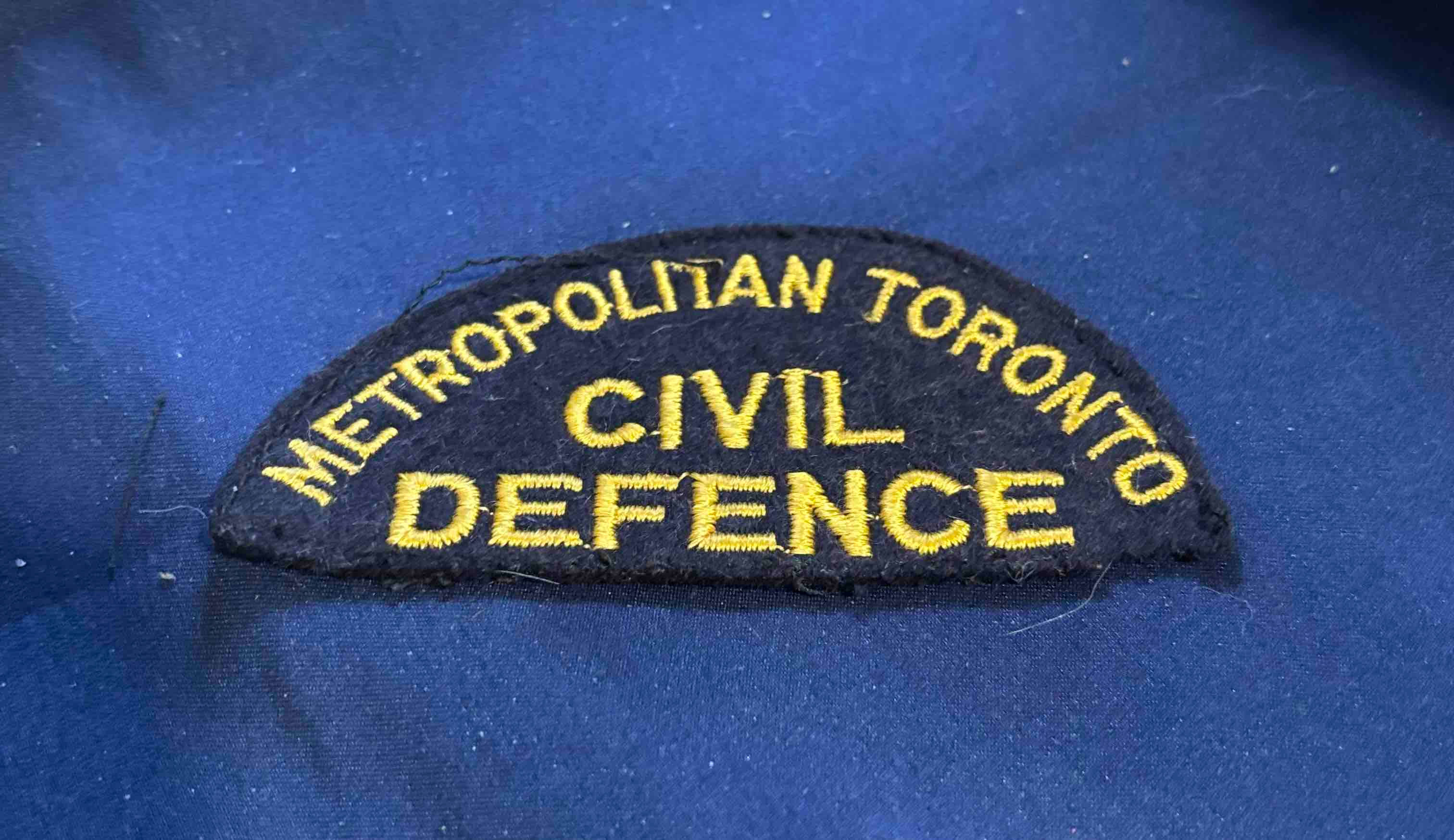 Canadian Army 1953-68 Shoulder Flash Metropolitan Toronto Civil Defence