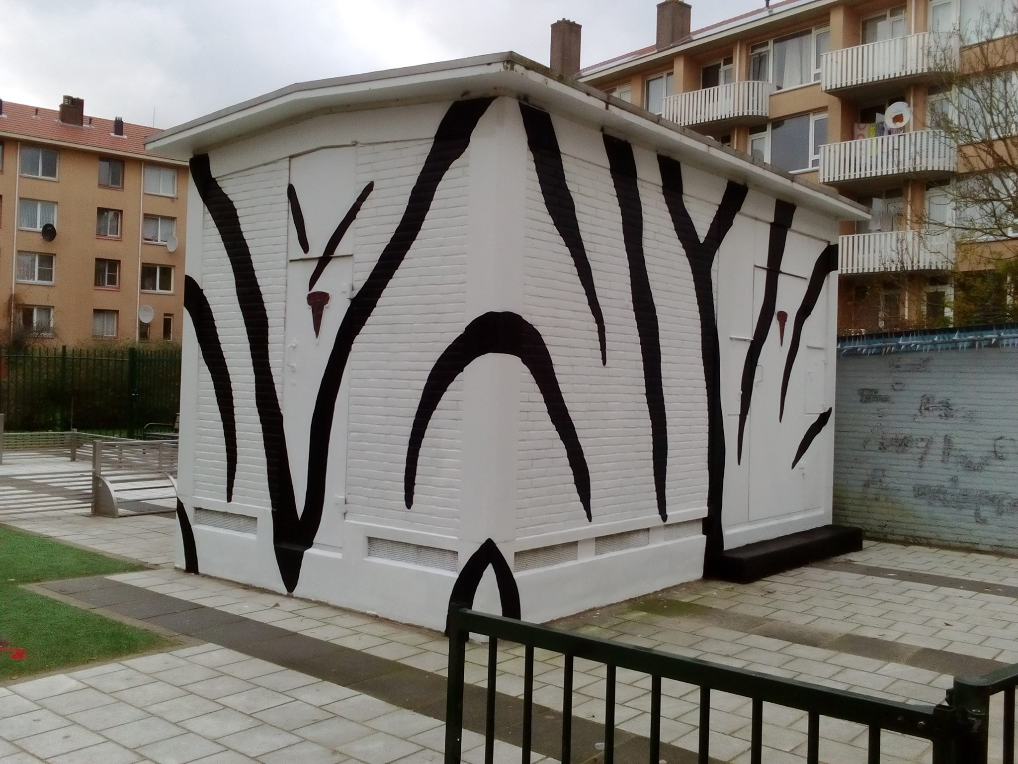 Zebra House_Keys-art_2016-min