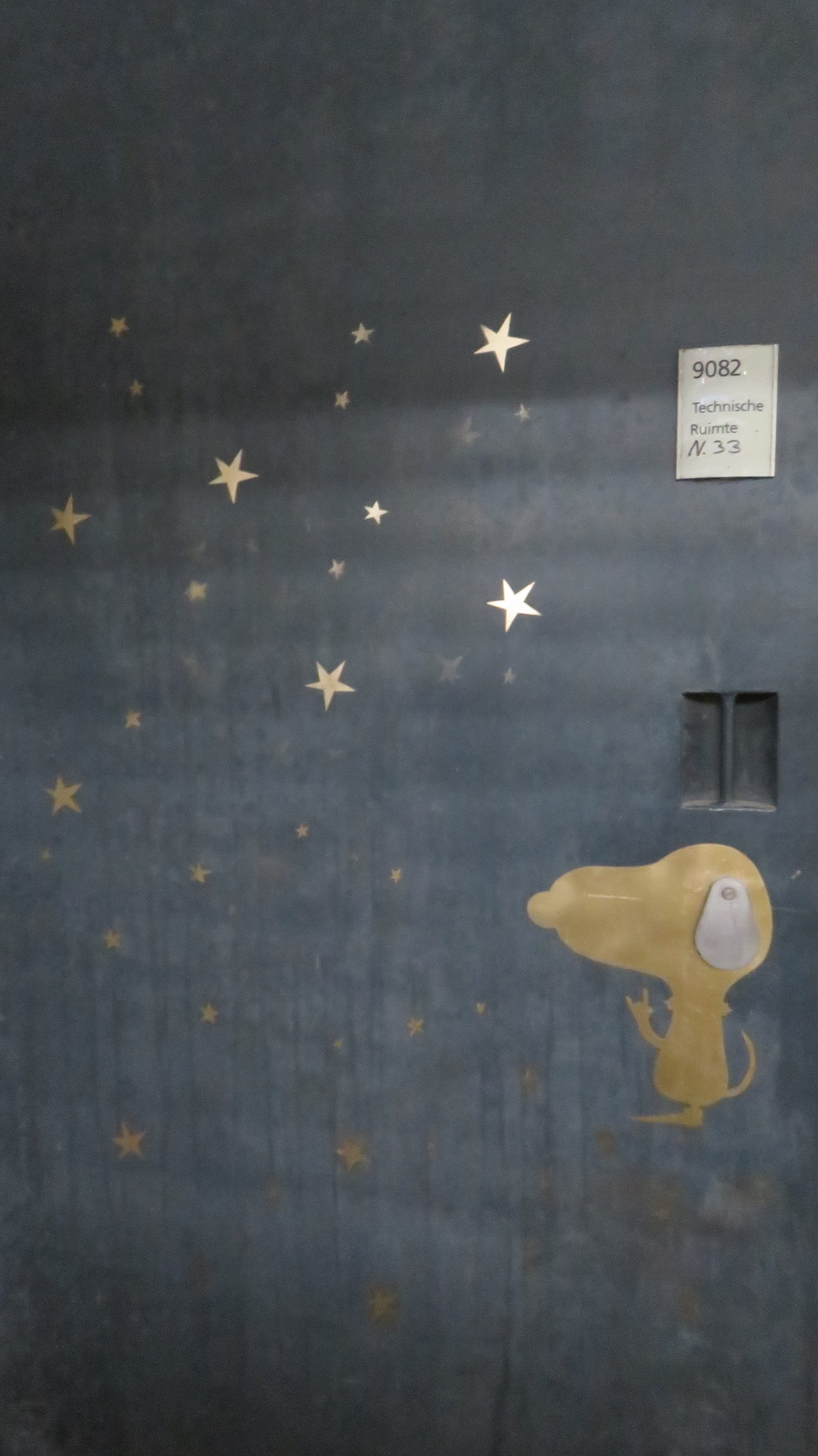 Golden snoopy_Sandrine Boulet_2016-min