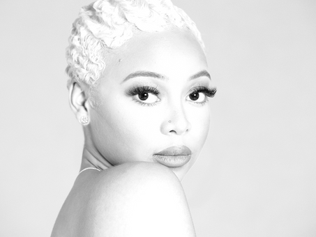Jayda J. owner of The Lash Insider