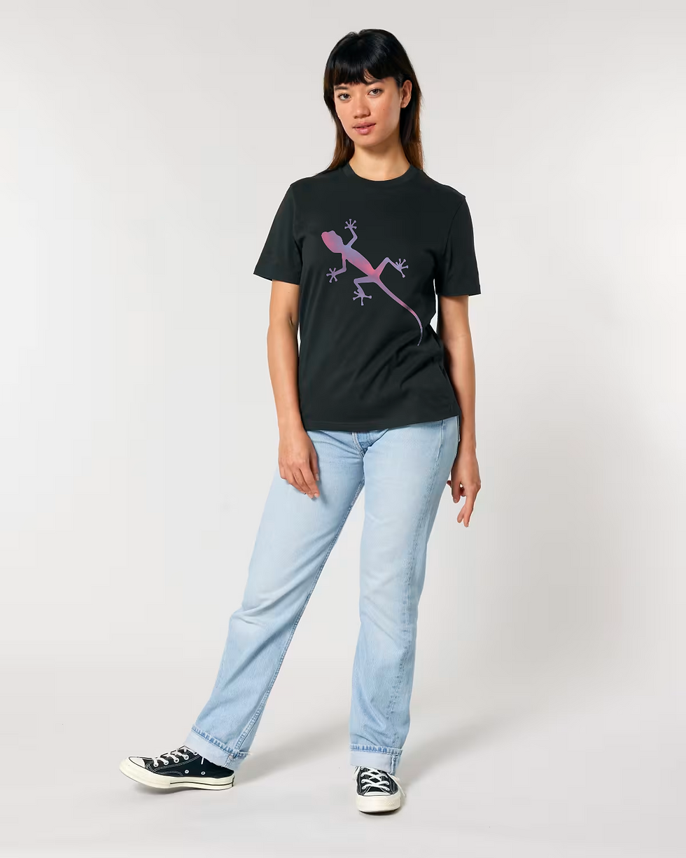 Thumbnail: organic cotton unisex adult t-shirt with vibrant gecko graphic coloured by a real photo of nature