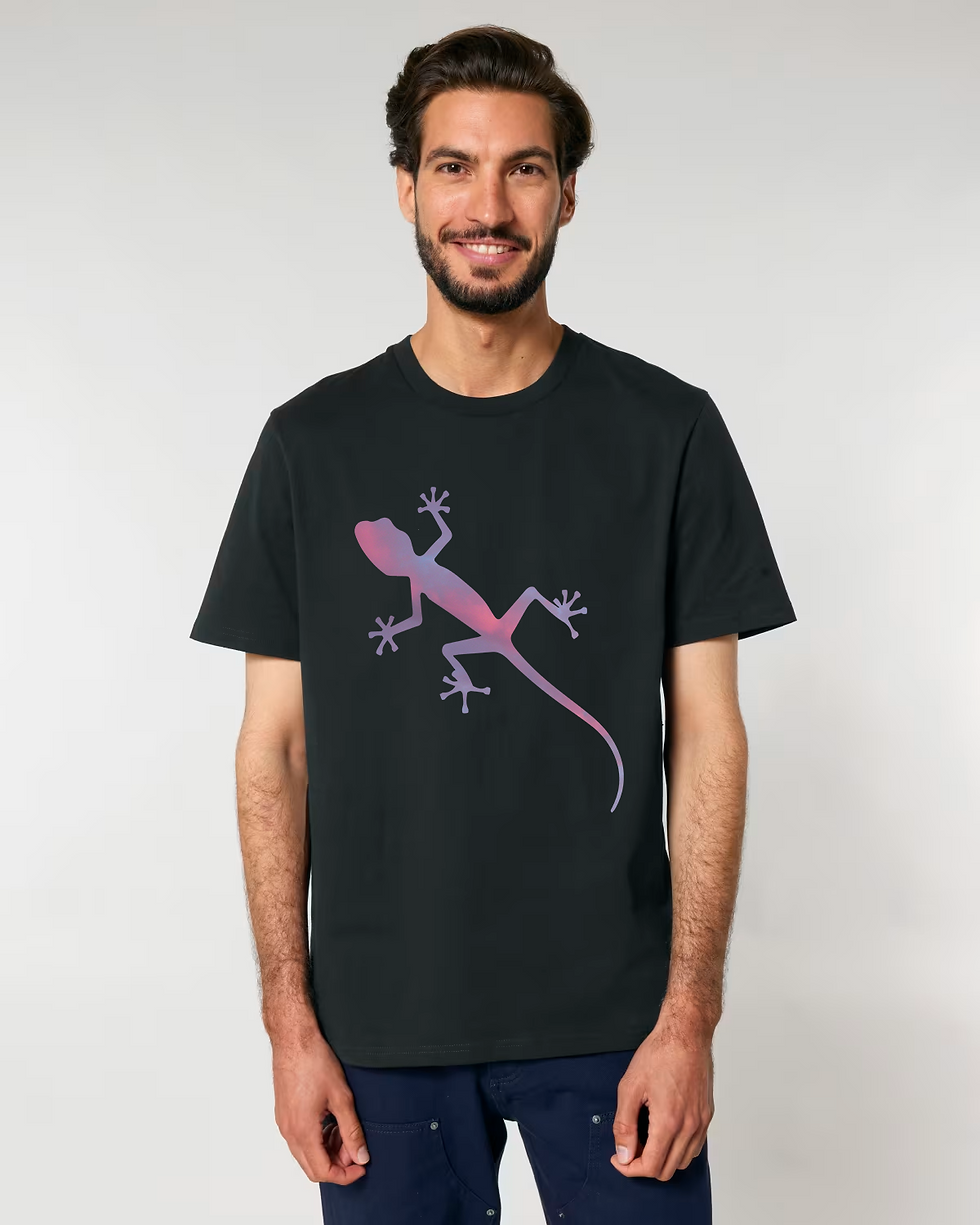 Thumbnail: organic cotton unisex adult t-shirt with vibrant gecko graphic coloured by a real photo of nature