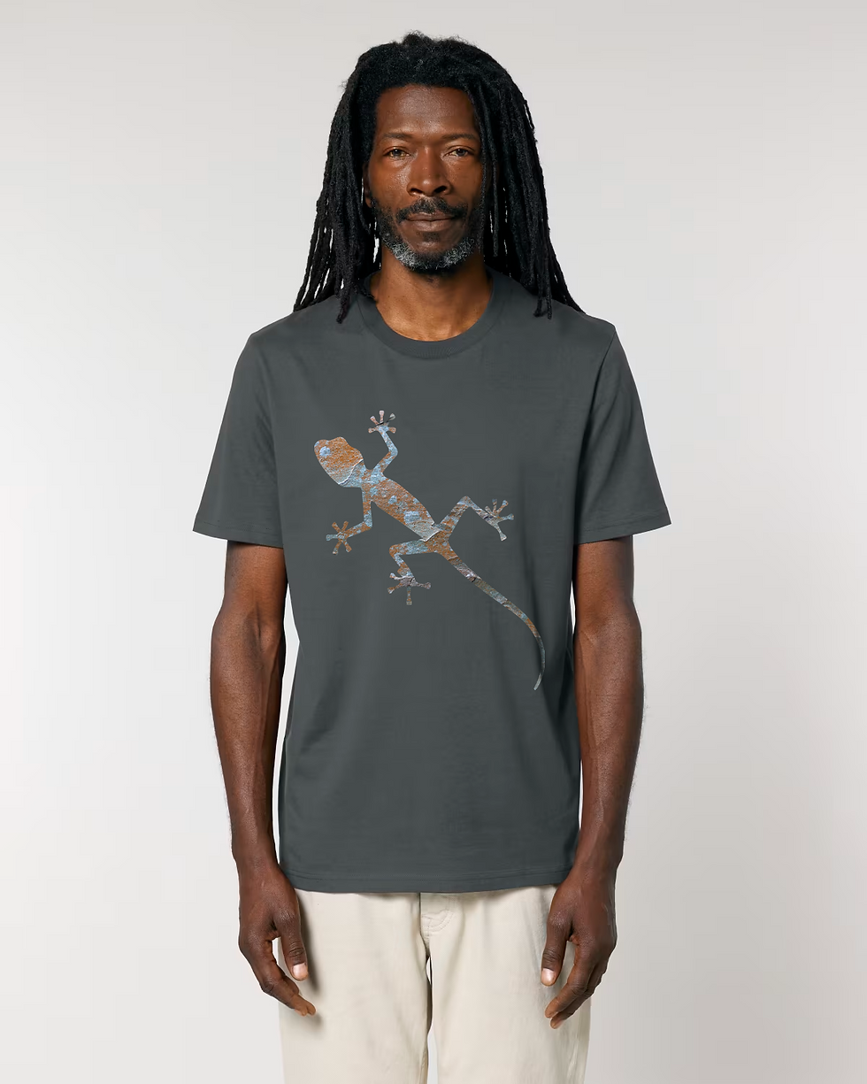 Thumbnail: organic cotton unisex adult t-shirt with vibrant gecko graphic coloured by a real photo of nature