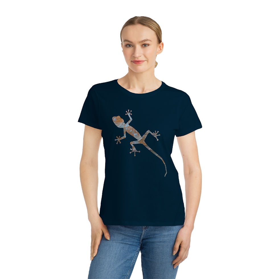 Thumbnail: organic cotton women's t-shirt with Nat-Ts' adorable gecko graphic coloured by a photo of nature