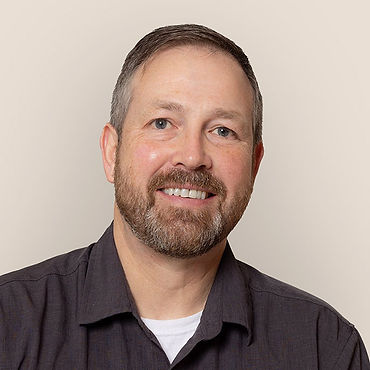 Adrian_Noel_EDIT_RGB_SQ_web.jpg