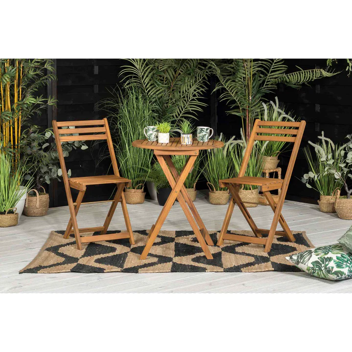 Small wooden garden table and 2 chairs sale