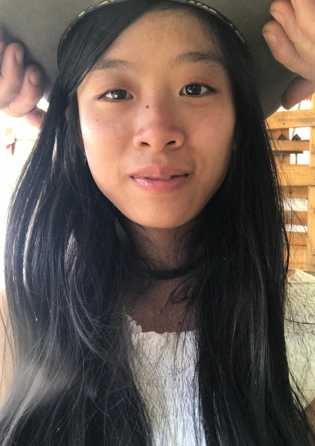 Han Luu, Administrative Assistant