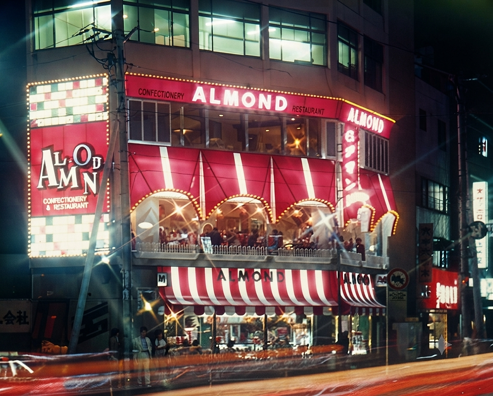 Almond, Roppongi, Tokyo in the 90s.