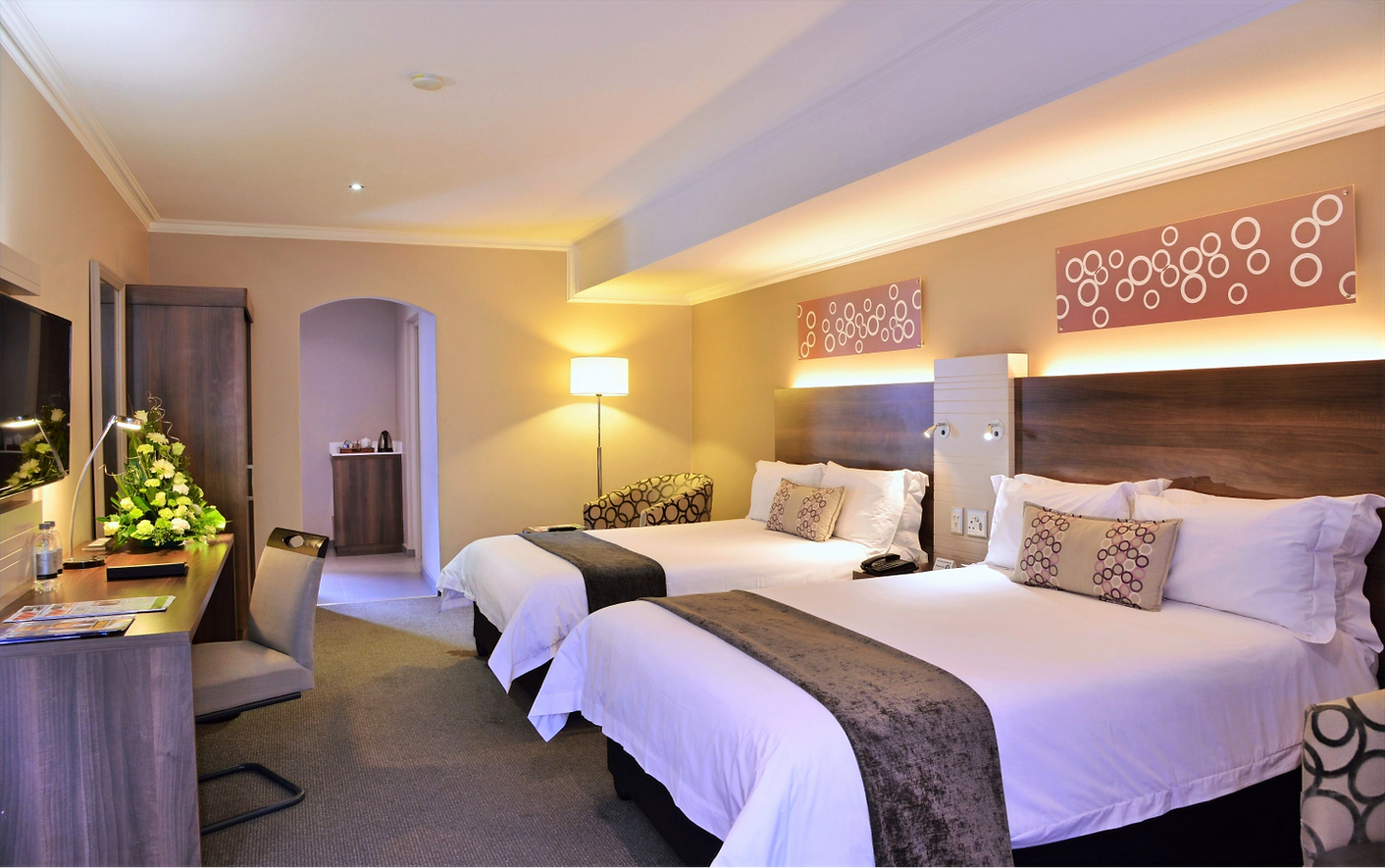 Silverbirch%2C%20Hotels%20near%20OR%20Tambo%2C%20OR%20Tambo%20Hotels%2C%20Airport%20Hotels