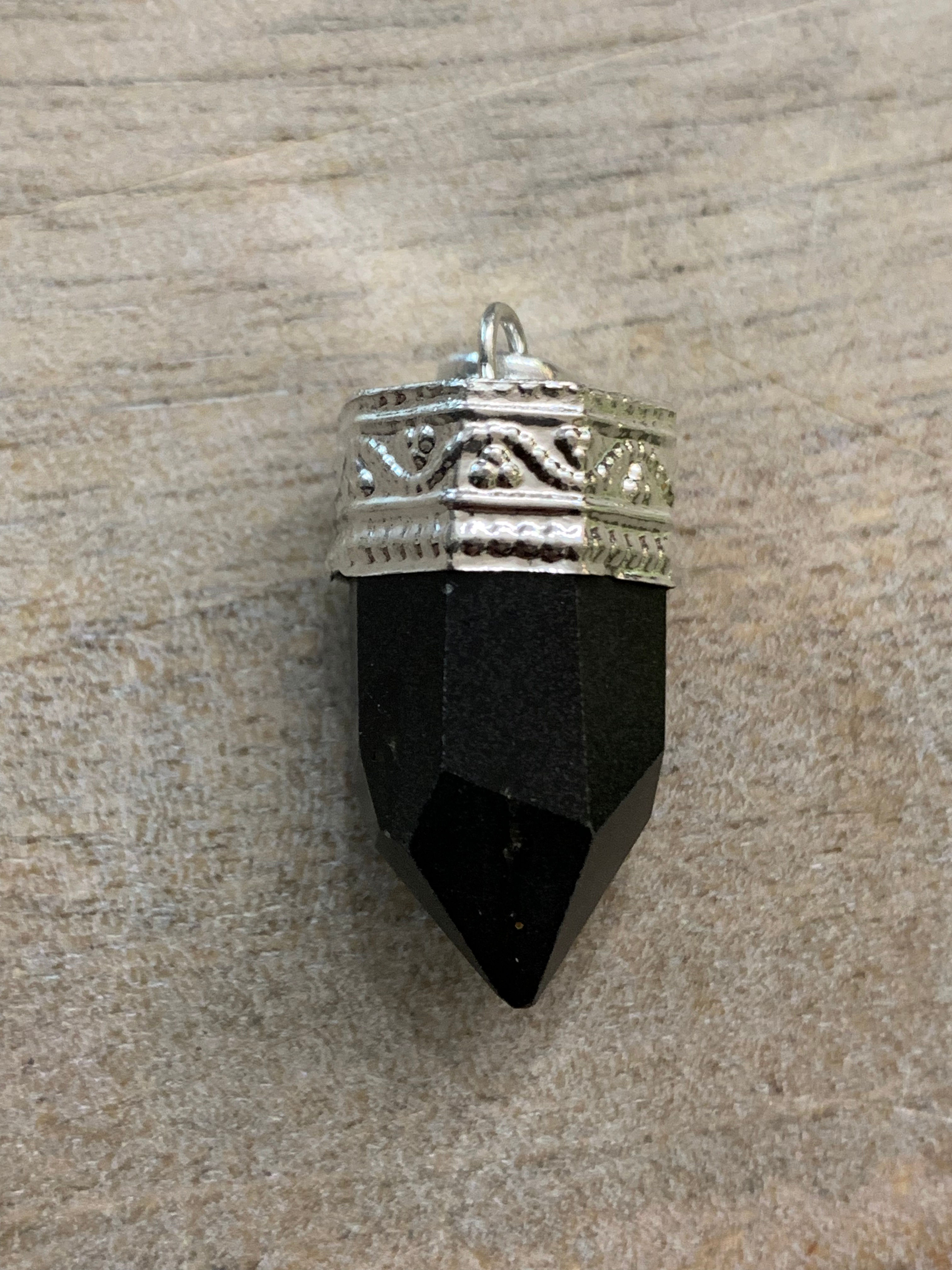 PENDENTE TORMALINA NERA