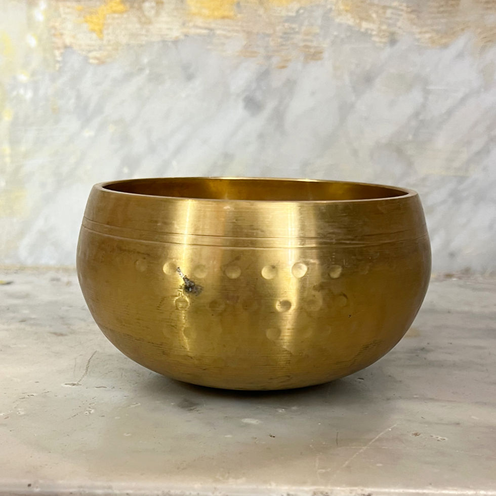 Campana tibetana in ottone martellato