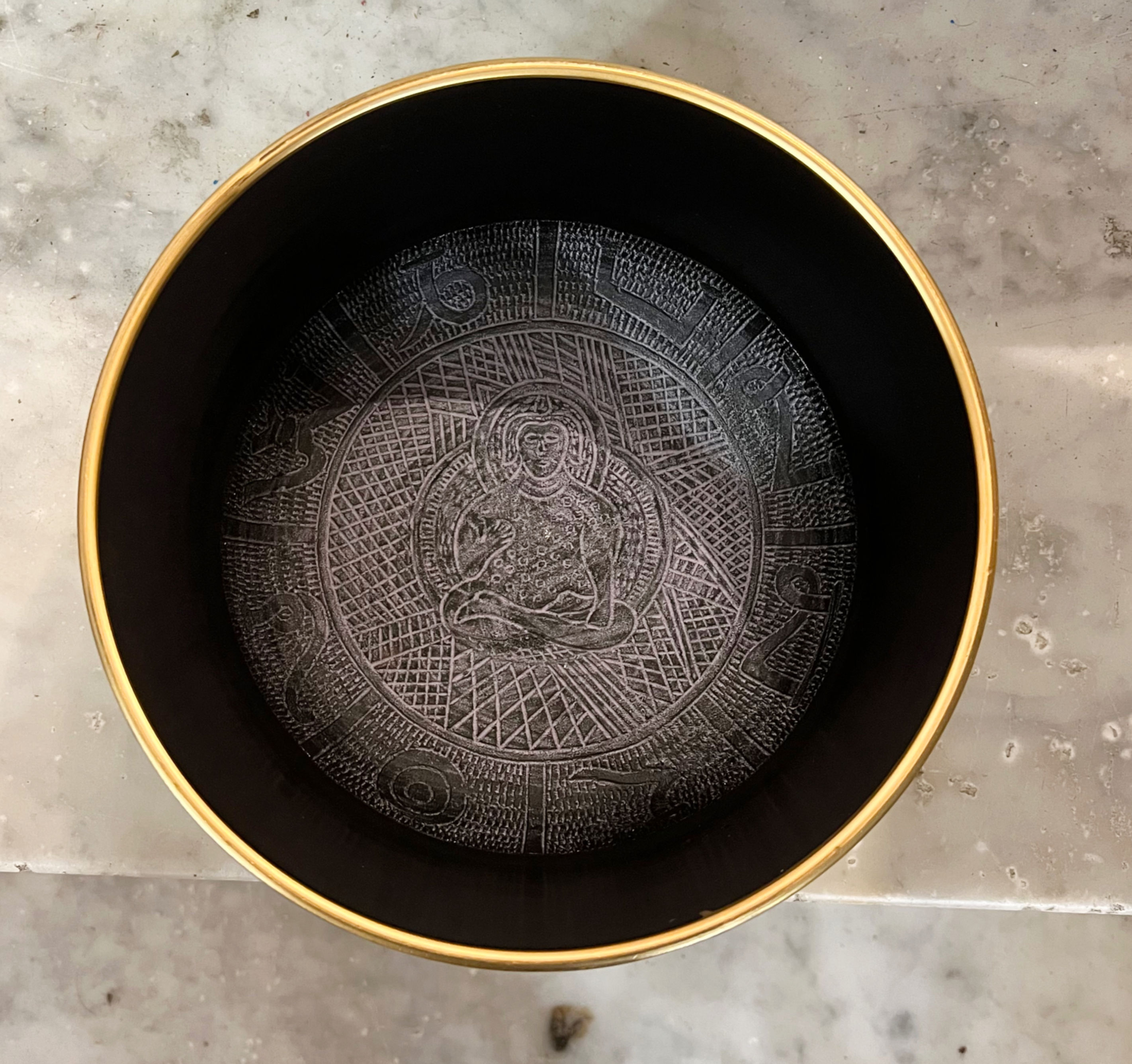 Campana in alluminio, con lettere in sanscrito