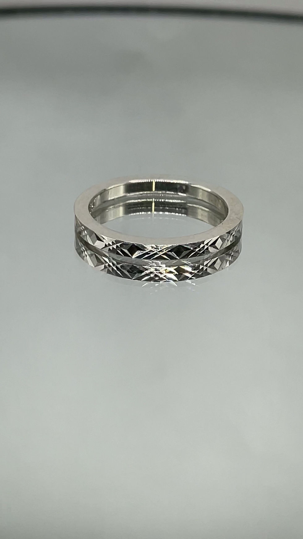 Thumbnail: 'Harlequin' Faceted Ring  - Size 6.5 (Sterling Silver)