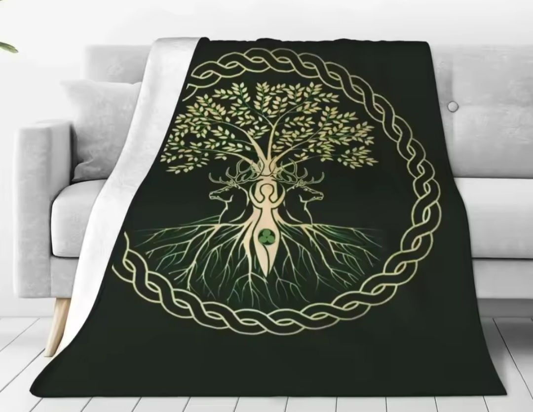 Celtic imagery design throw blanket