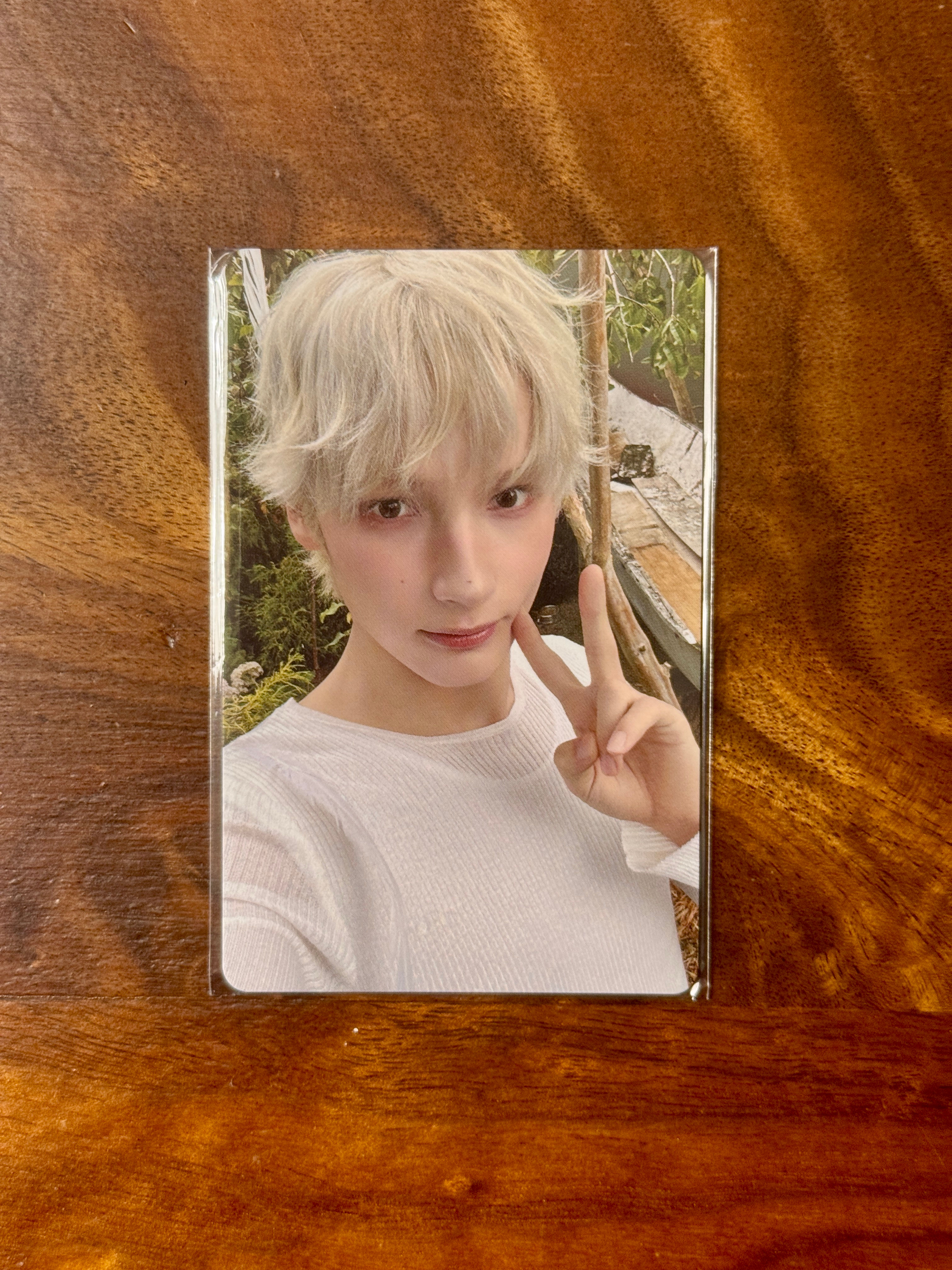 TXT Hueningkai Starkissed Weverse Japan R1 Lucky Draw