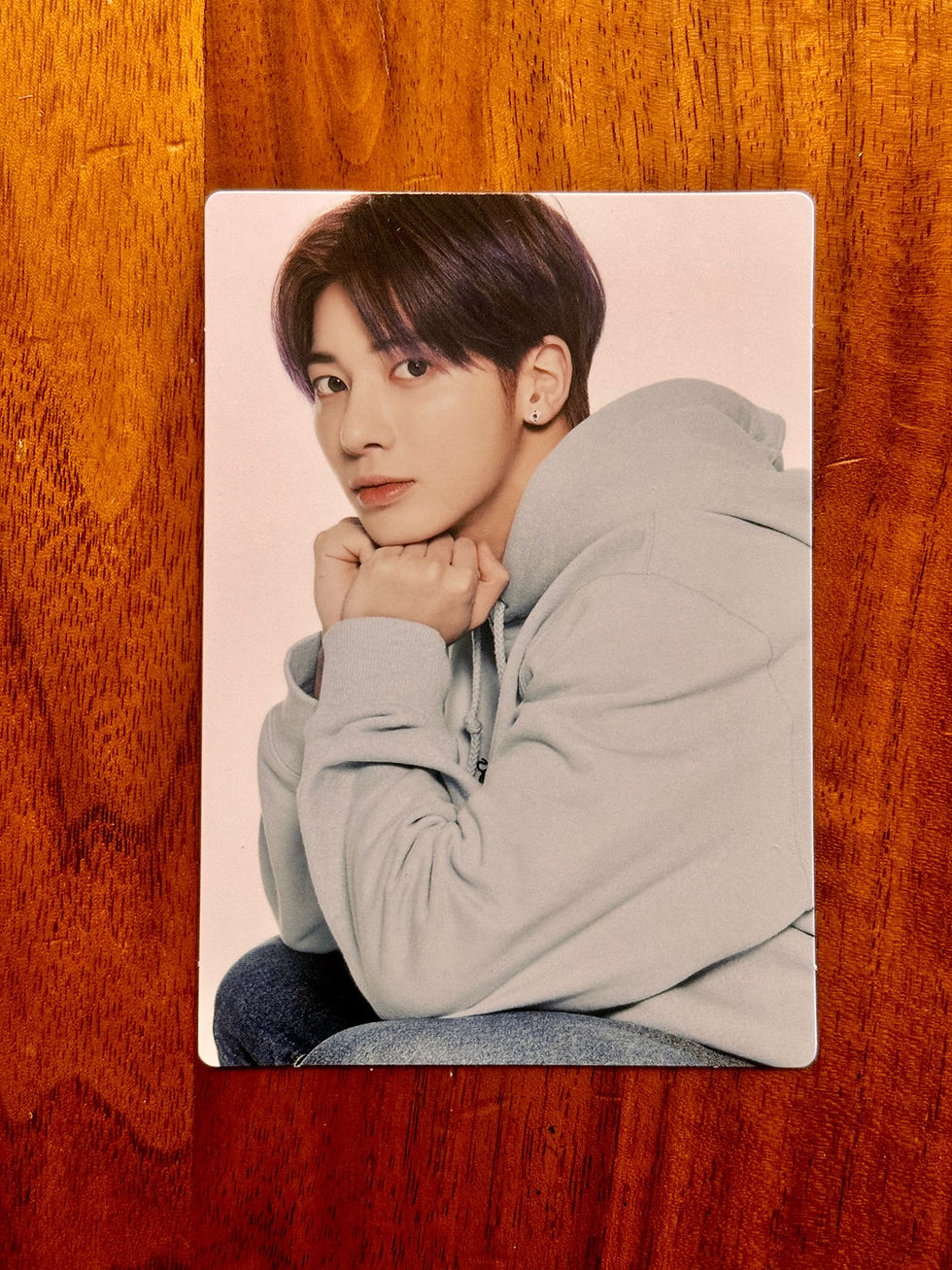 Thumbnail: Taehyun MOA x Together 2022 Fanlive Mini Photocards