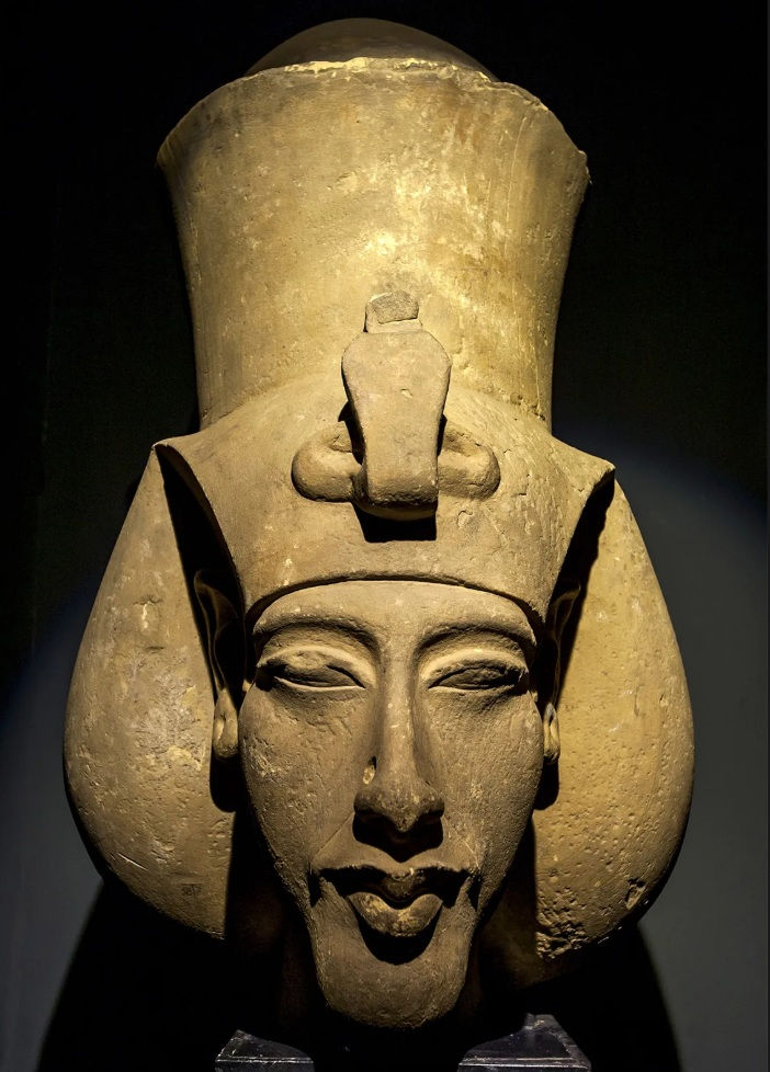 Akhénaton