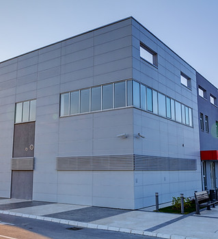 産業ビル