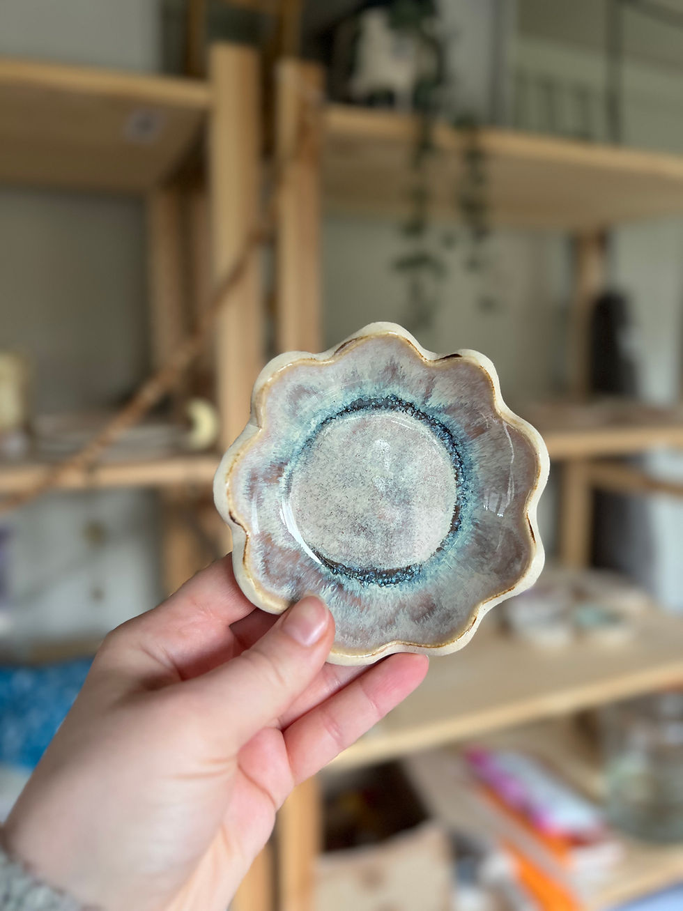 Thumbnail: Blume Dish