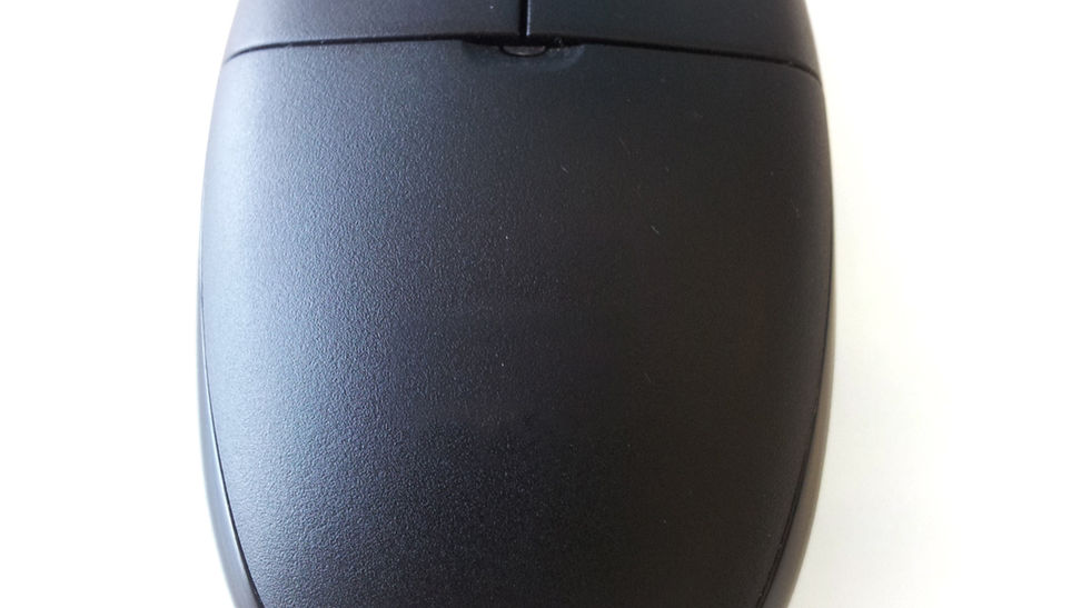 Logitech G303 Daedalus Apex Gaming Mouse Review
