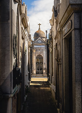 LaRecoletaCemetery1(September2023).jpg