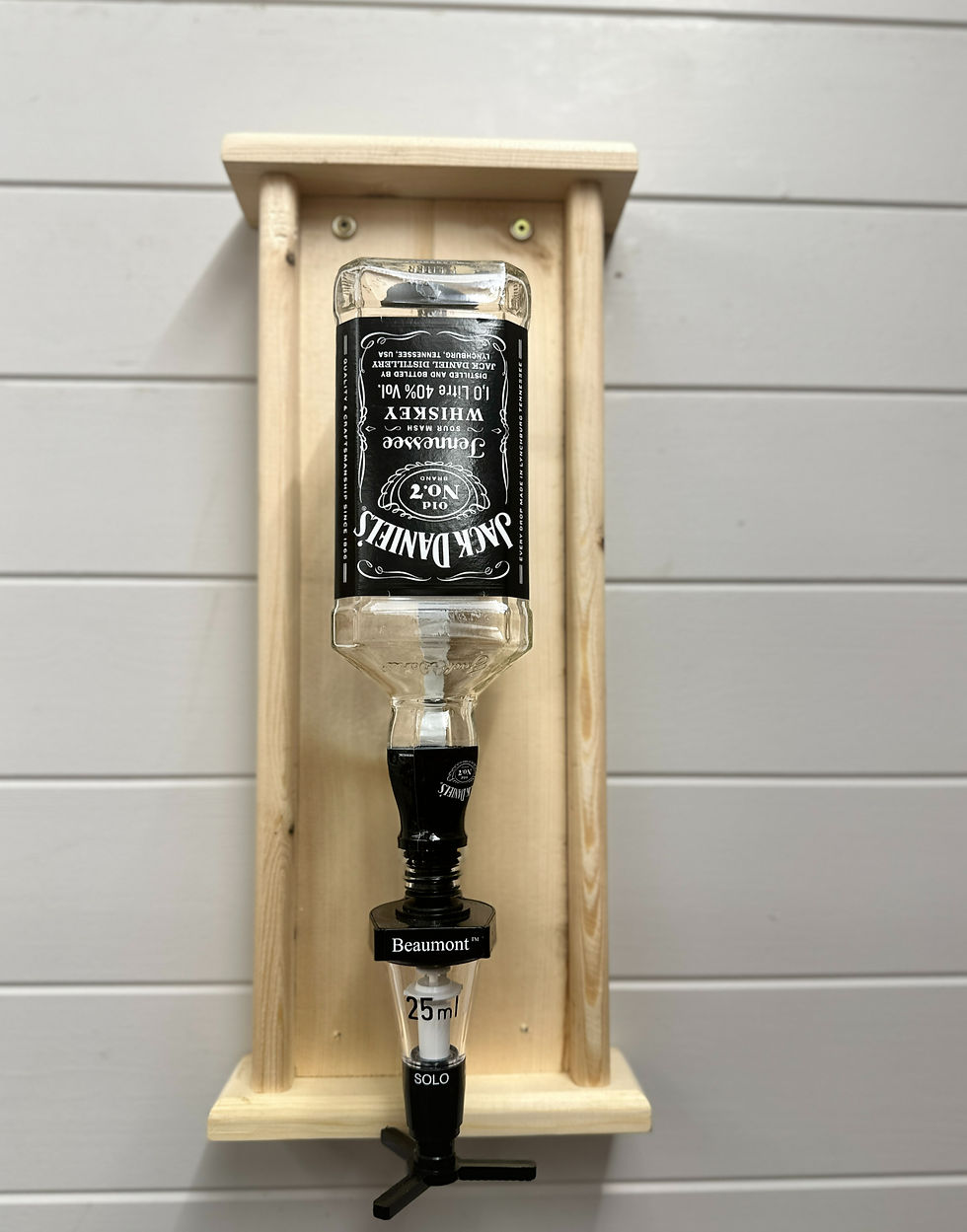 Thumbnail: Beaumont 25ml optic wall bar - Single Optic