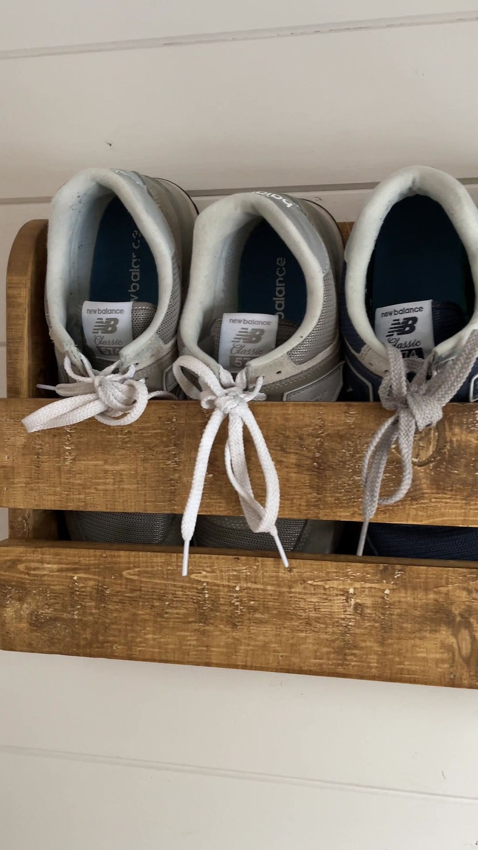 Thumbnail: Rustic shoe rack- Dark Oak