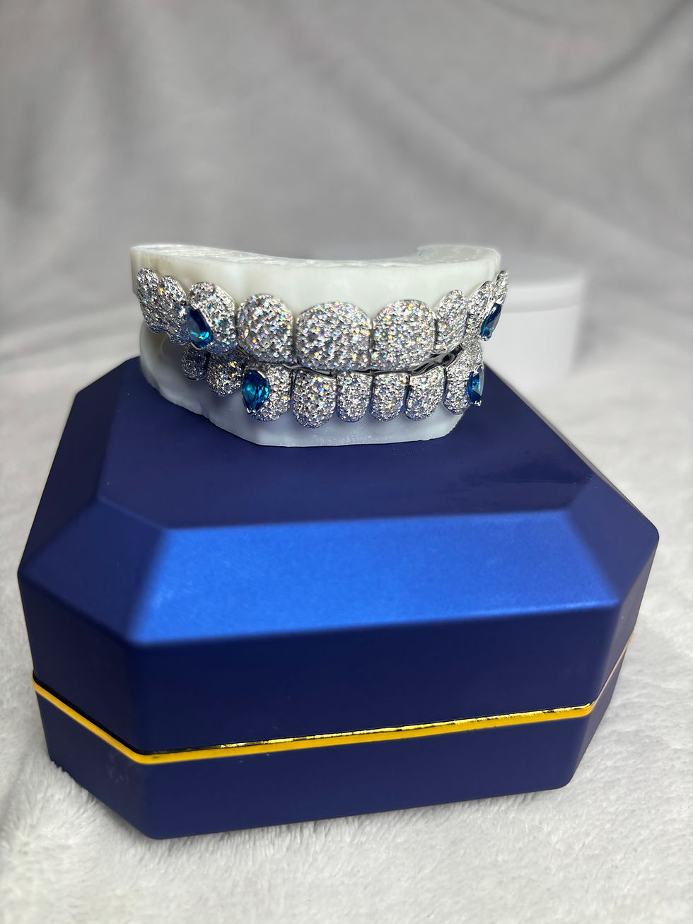 Thumbnail: 10on10 VVS Lagoon Diamond Grillz 