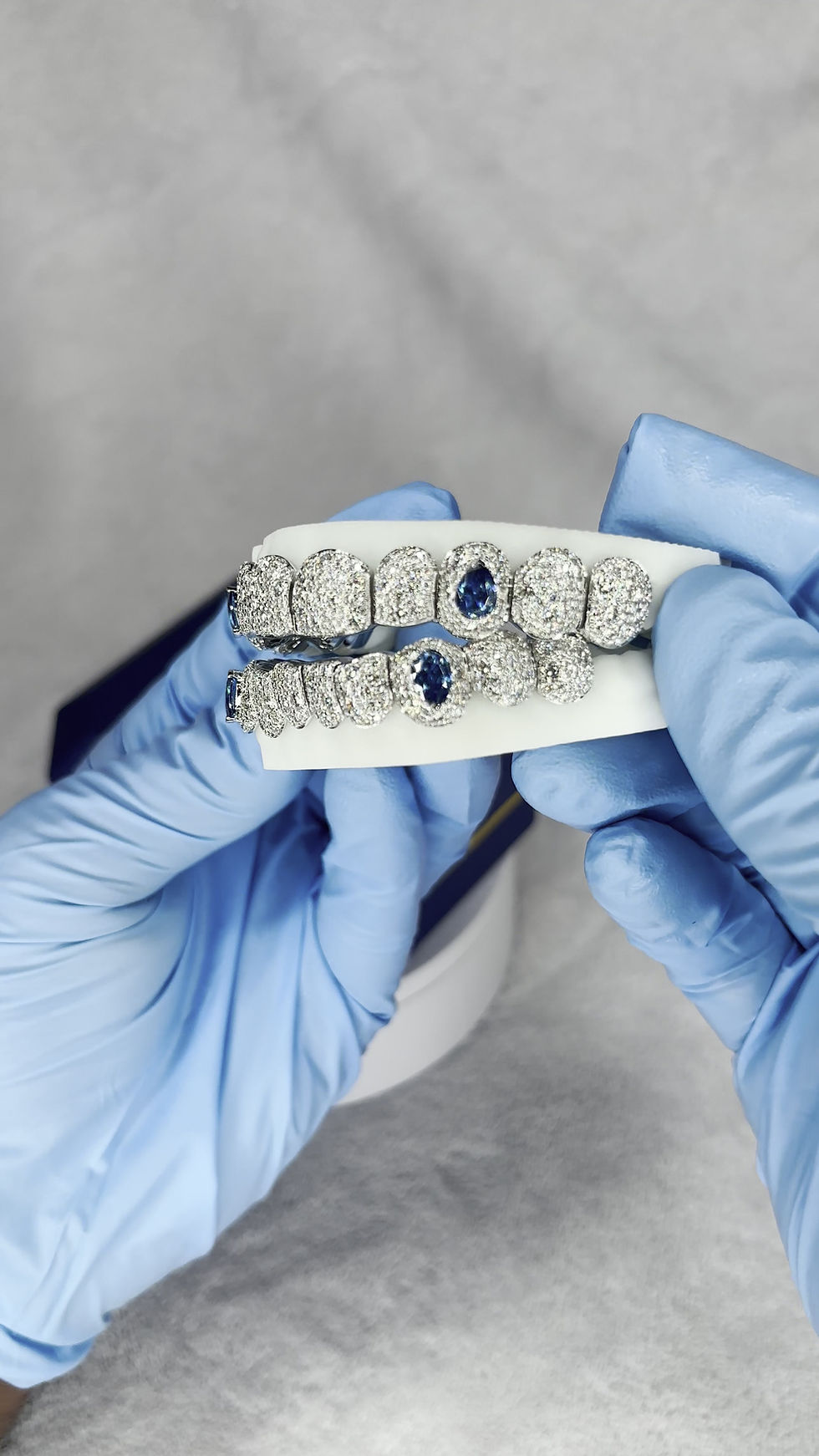 Thumbnail: 10on10 VVS Lagoon Diamond Grillz 