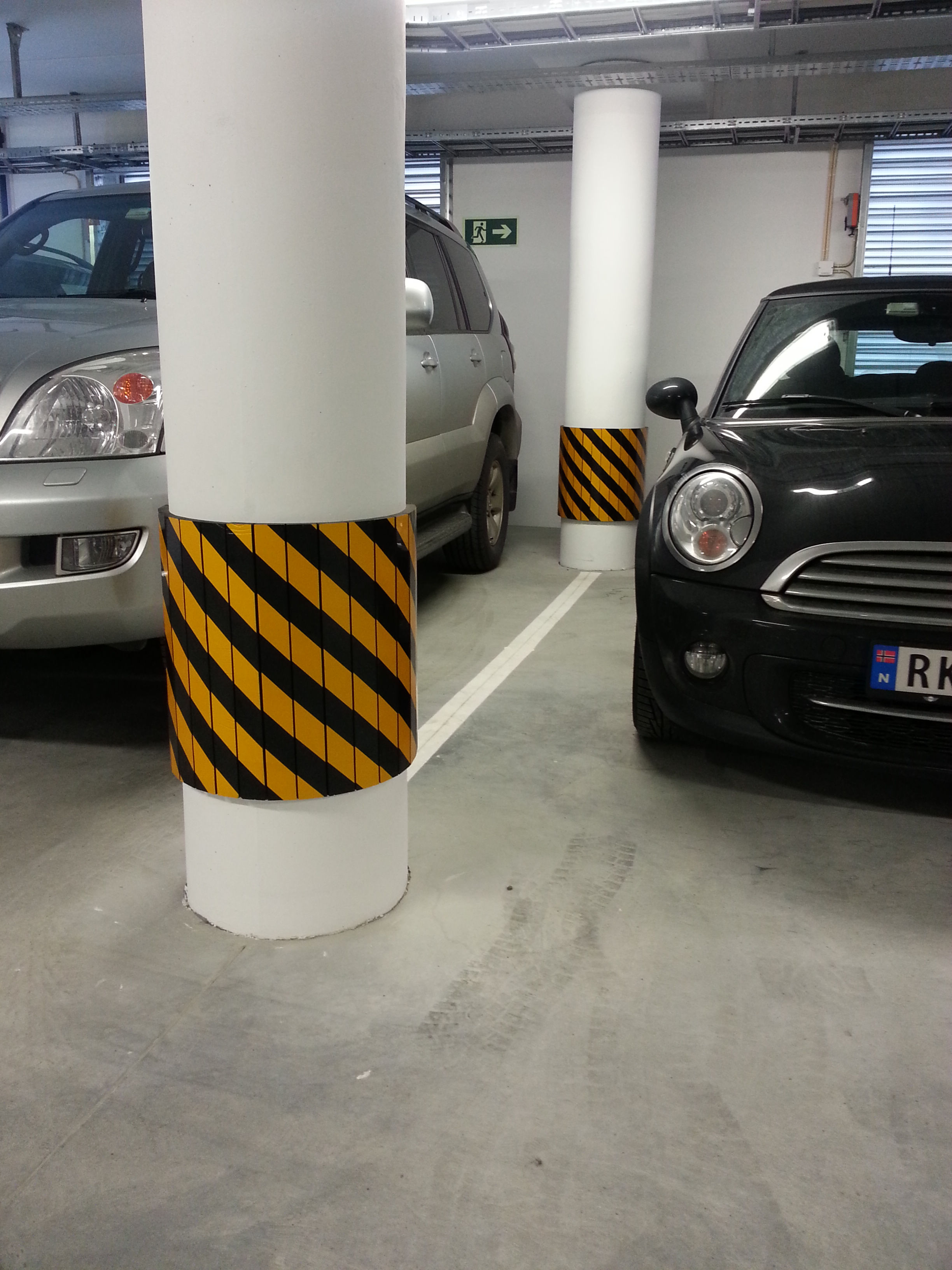 Søylemerking i Parkeringshus