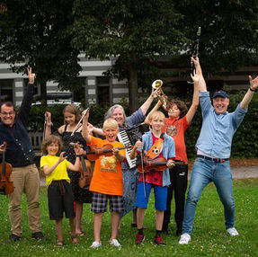 Resources for teaching kids klezmer