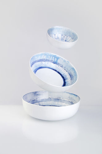 POUR Design porcelain bowl Streak