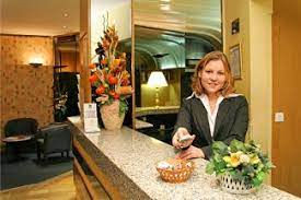 PRESTADORES DE SERVICIOS