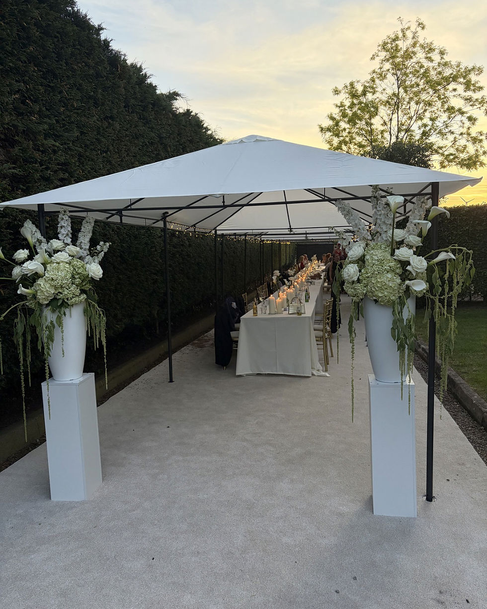 Alexandra & Bill, Outdoor Wedding, Little Carlton