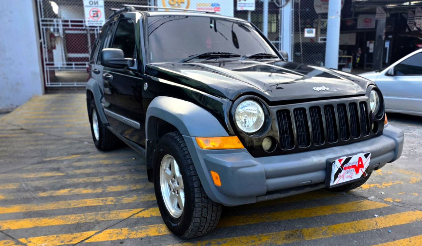 JEEP LIBERTY SPORT 2005