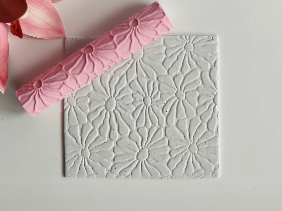 3D printed textured clay roller with groovy flowers seamless pattern for polymer clay