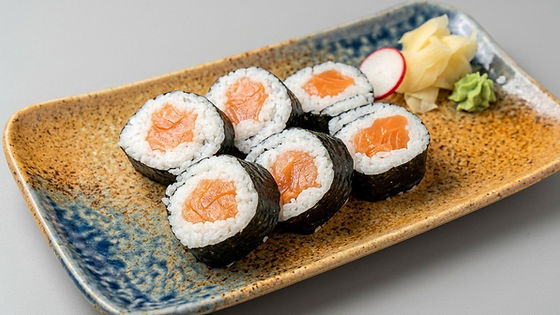 Salmon Maki