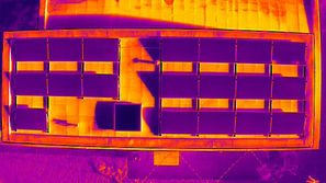 Voorkom rendementsverlies en dure reparaties met preventieve drone thermische inspecties van uw zonnepanelen.