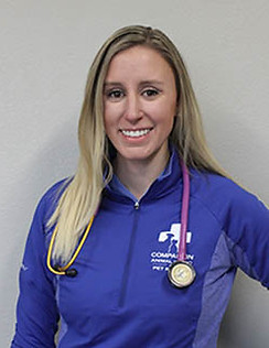 Amanda Deutsch, DVM | Companion Animal Clinic | Cedar Falls,Waterloo, Iowa 50613