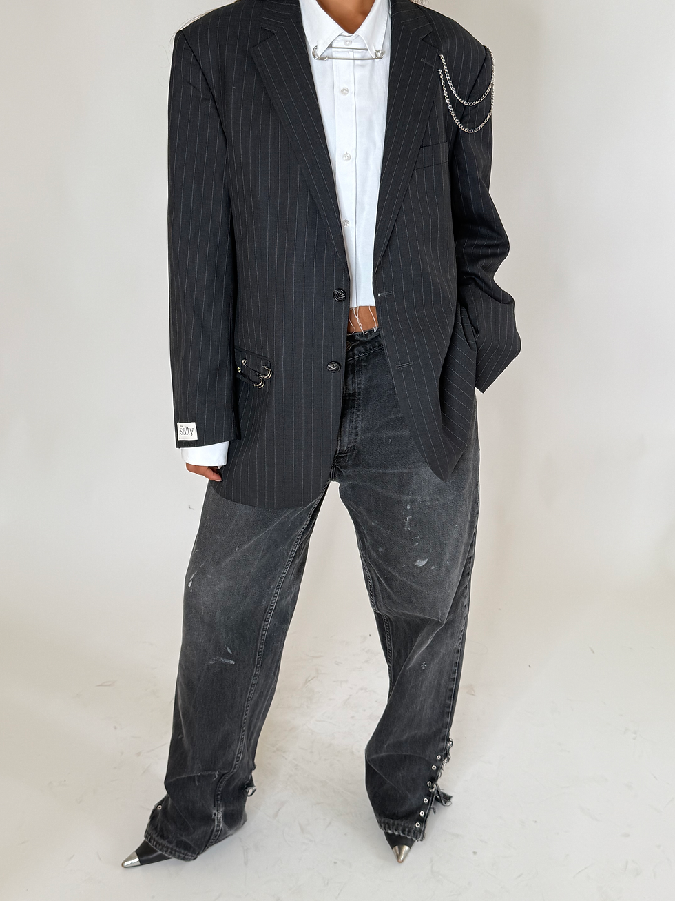 Thumbnail: Every girl needs a reconstructed blazer