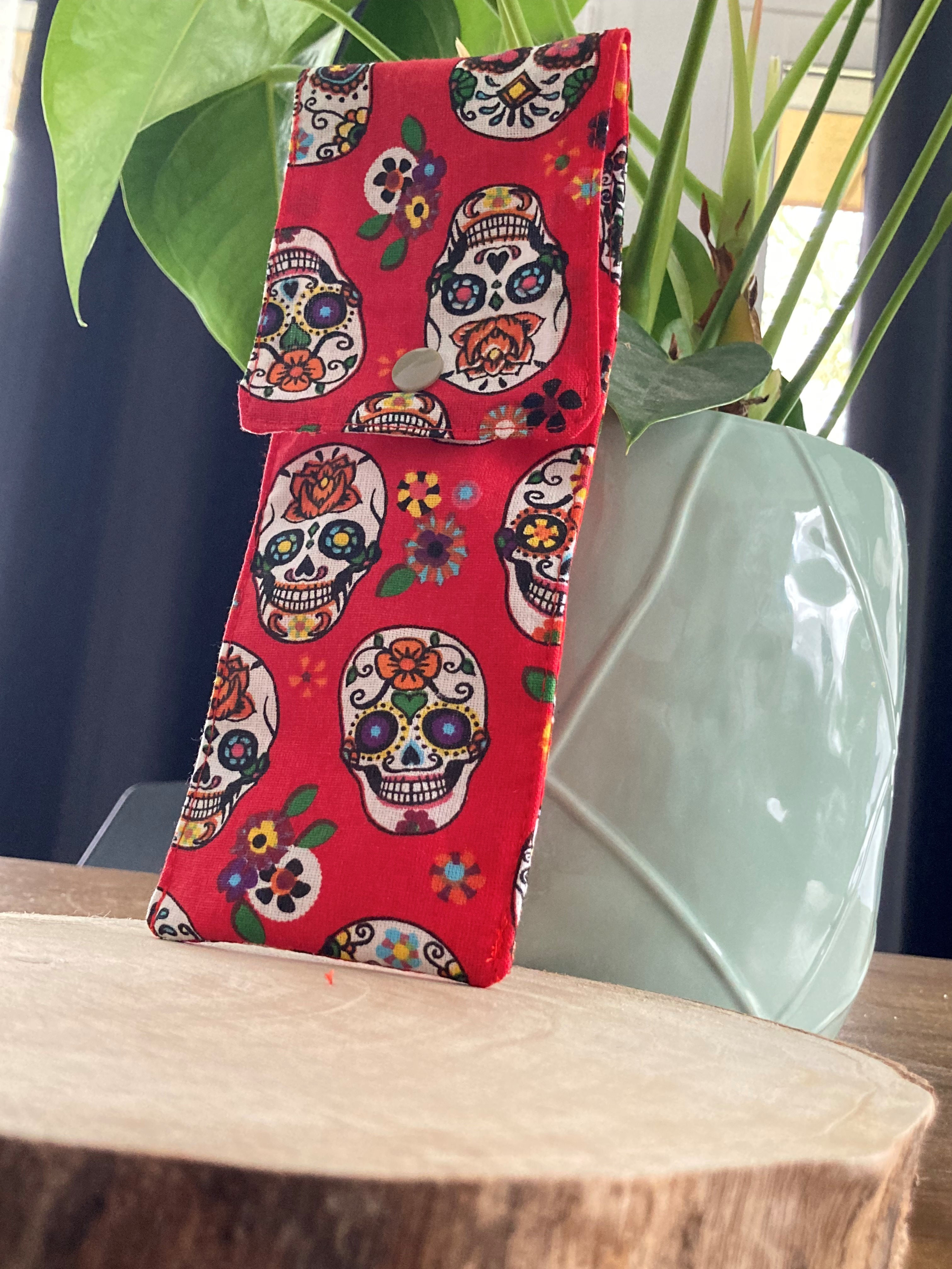 ETUI BROSSE A DENTS / DENTIFRICE