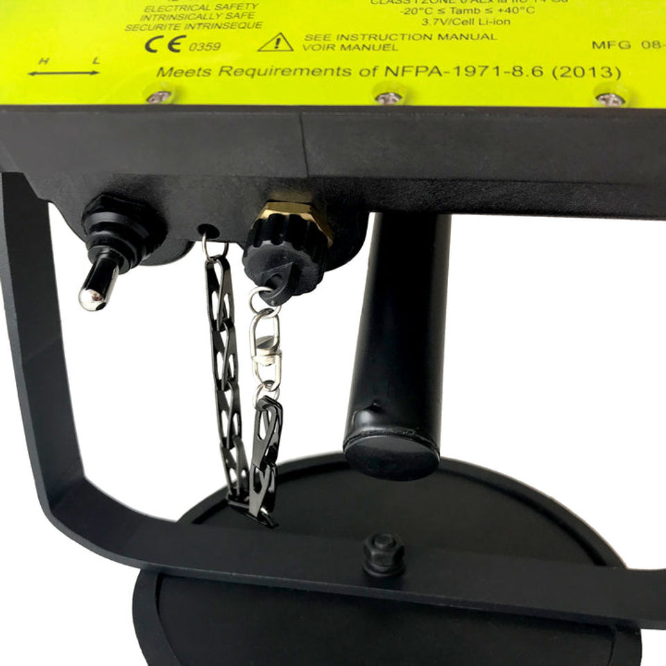 Thumbnail: IS X-Series LED Area Light, Adjustable Handle, 6' Tripod & Case - Green 1000L