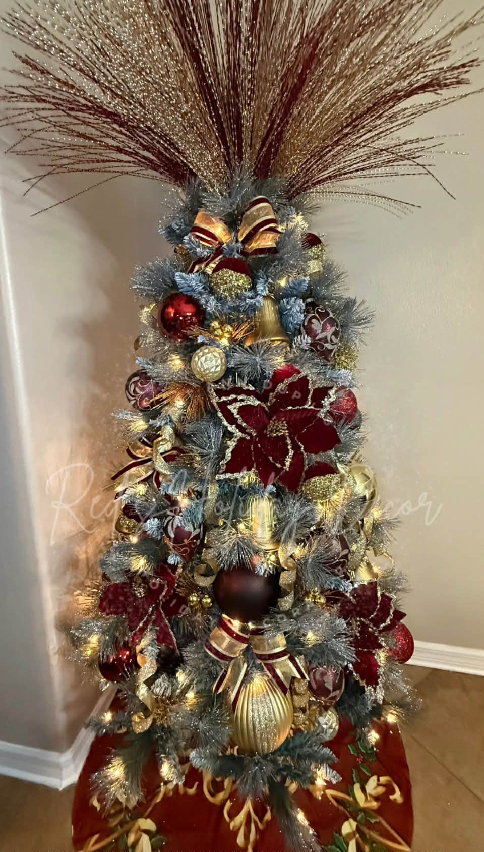 Gold & Burgundy Tree