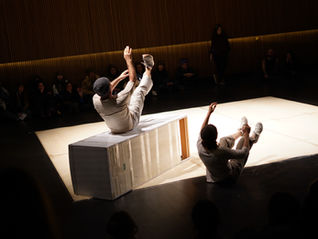 Eşik Deneyimini Paylaşmak: Mekanın, Bedenin ve Belleğin Sınırları