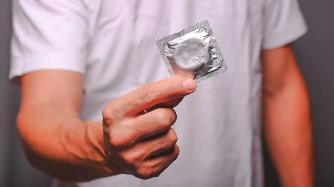 MALE CONDOMS.webp